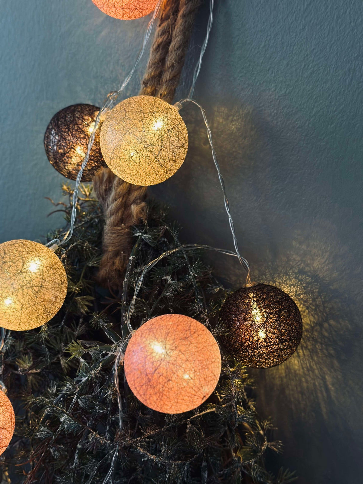 Lichtslinger met 10 LED-ballen - Roze