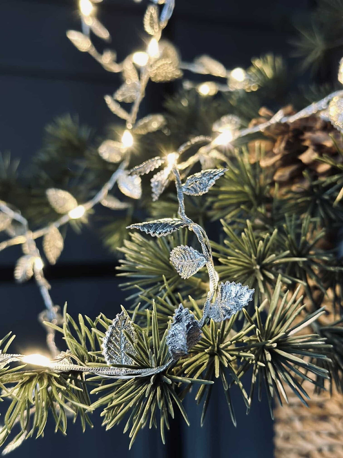 Lichtsnoer met blaadjes - Silver