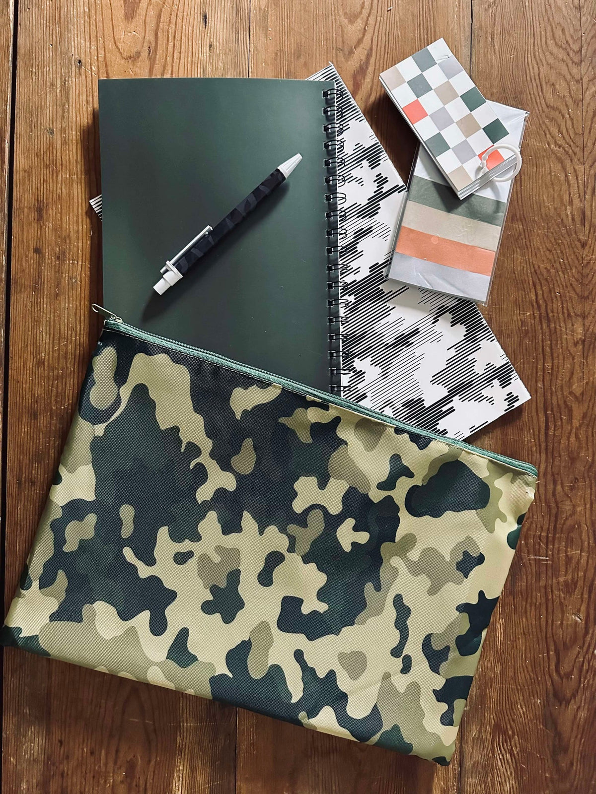 Set met notitieboekjes en tas - Army