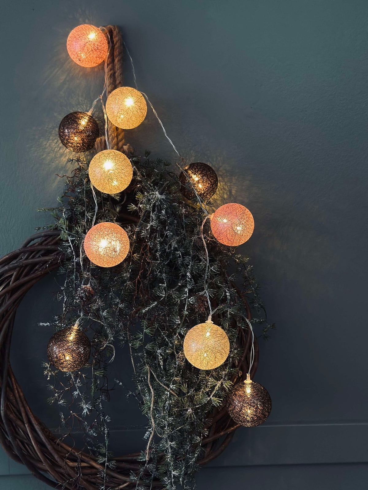 Lichtslinger met 10 LED-ballen - Roze