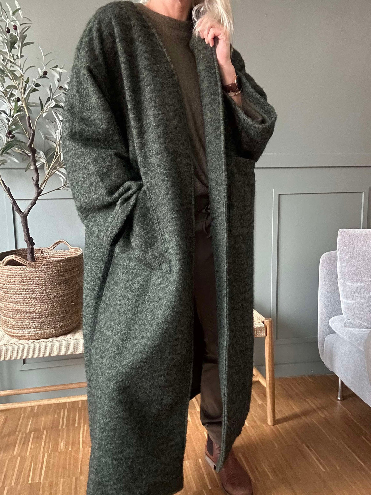 Jasje Belina - Oversized Dark Kaki