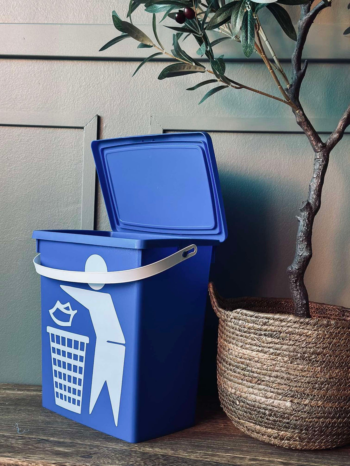 BIO Emmer met deksel 12 liter - BLAUW