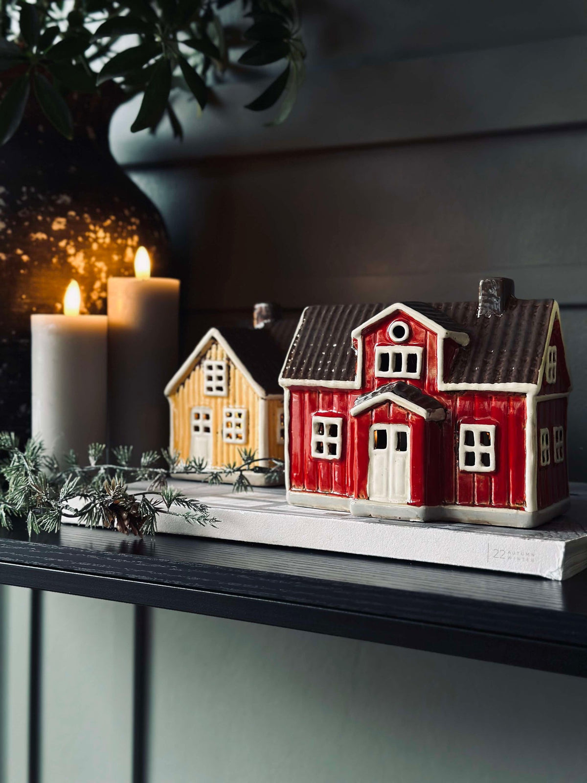 Licht Huisje Keramiek - Rode Houten Huis