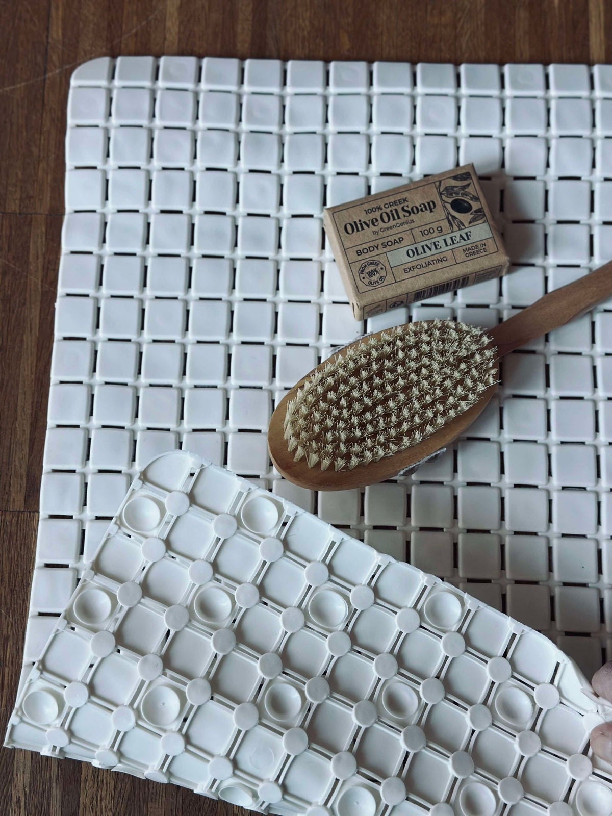 Badmat met zuignappen - White
