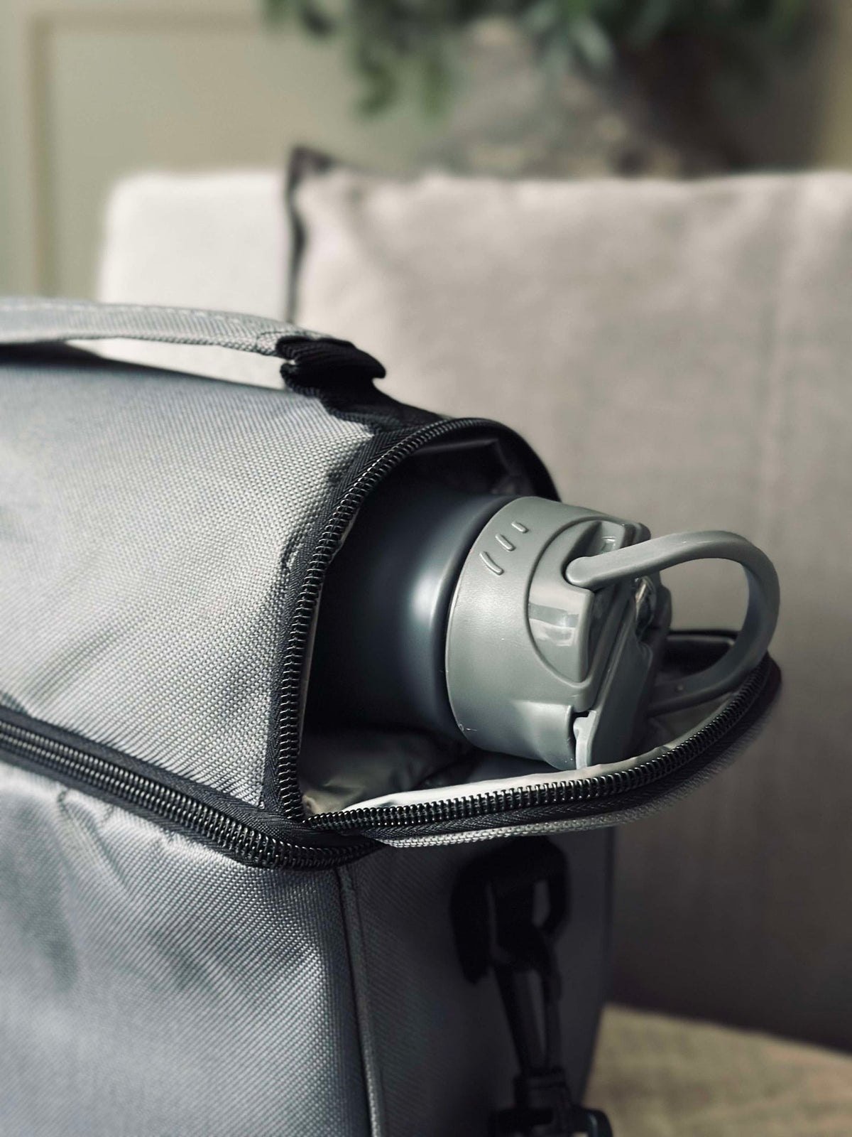 Koeltas met inhoud - Grey
