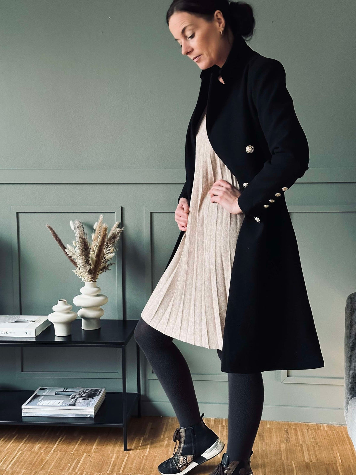 Jas Chic - Black