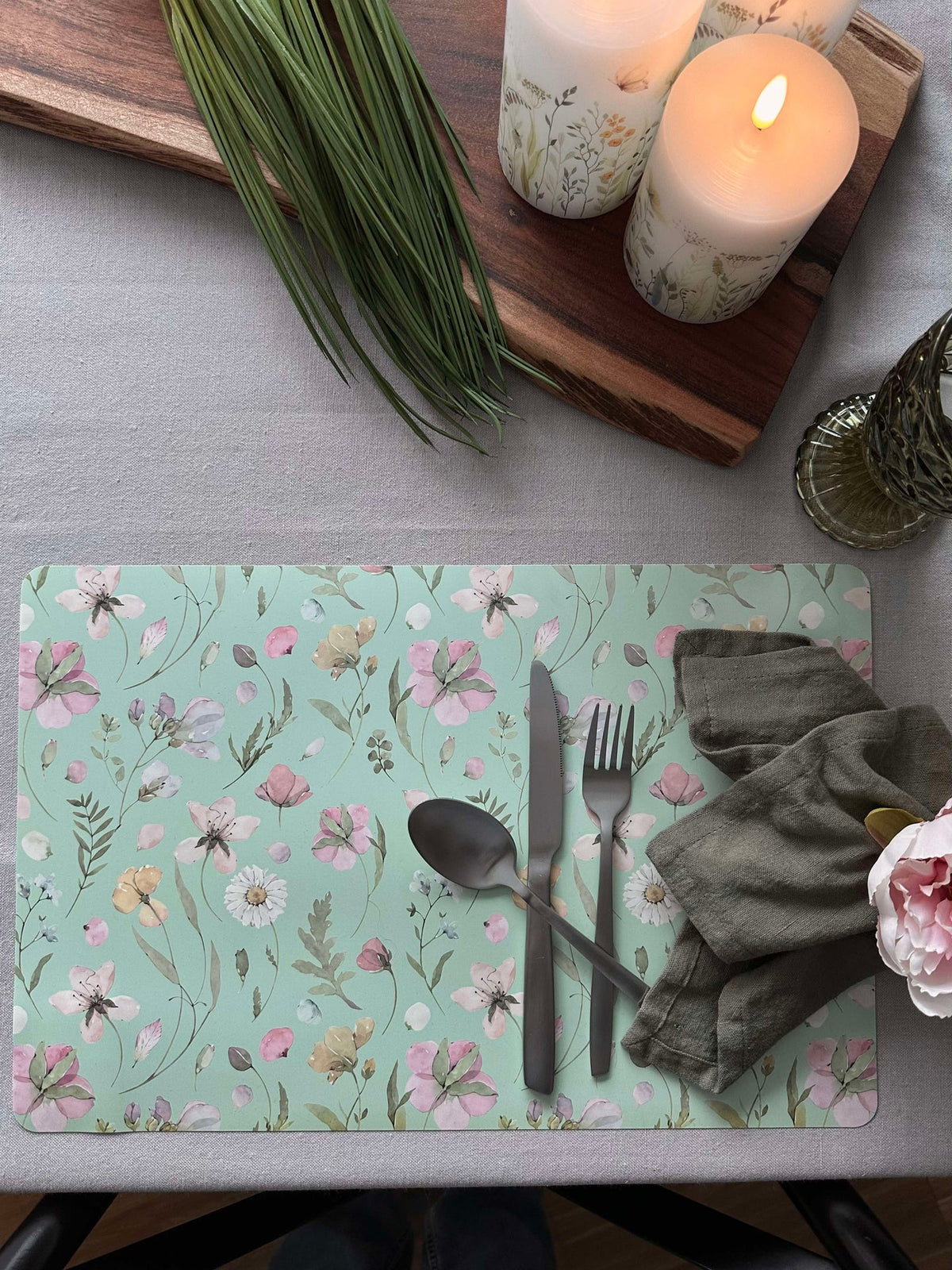 Placemat Flora - Dusty green