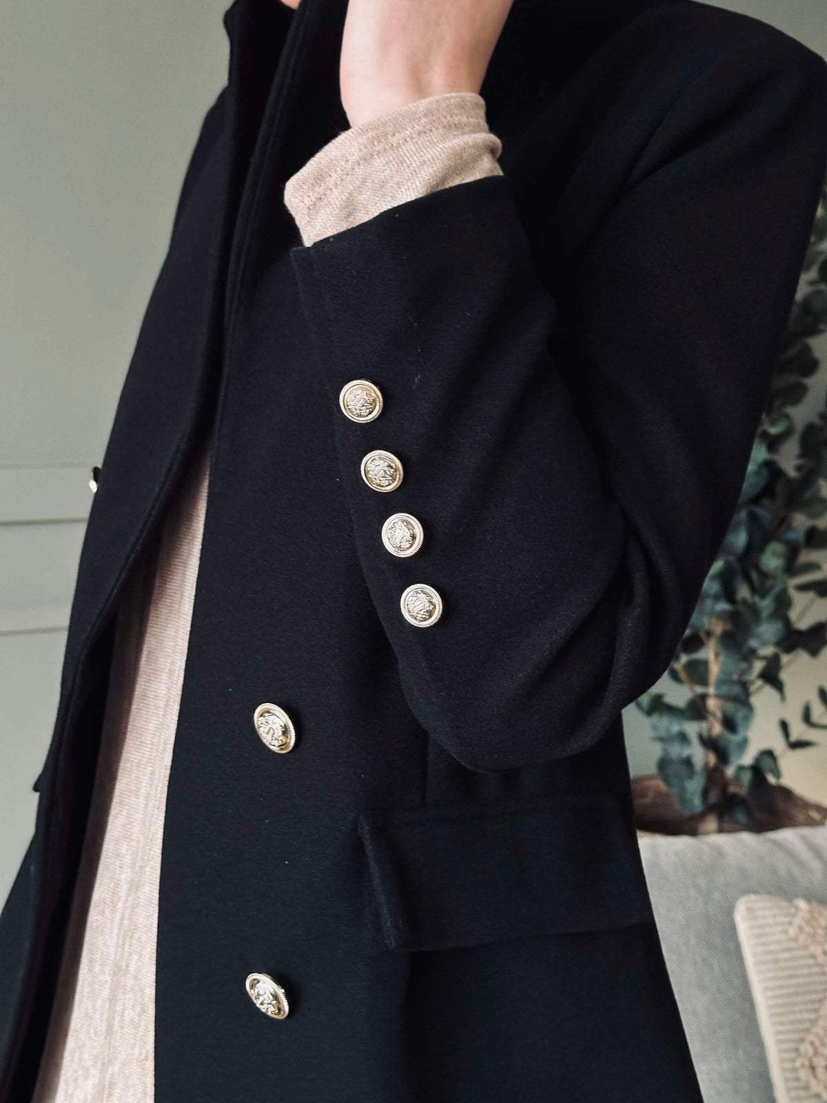 Jas Chic - Black
