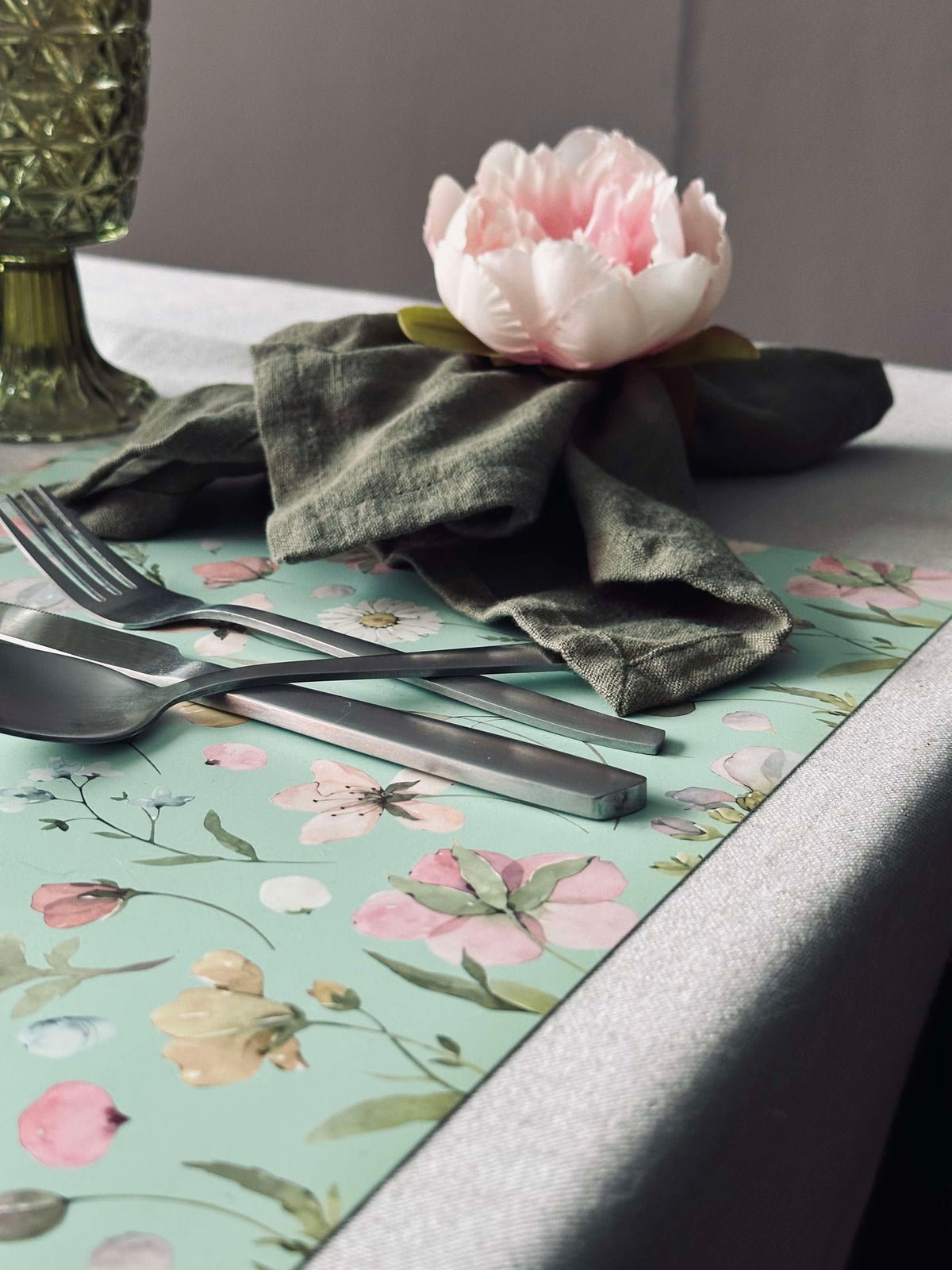 Placemat Flora - Dusty green