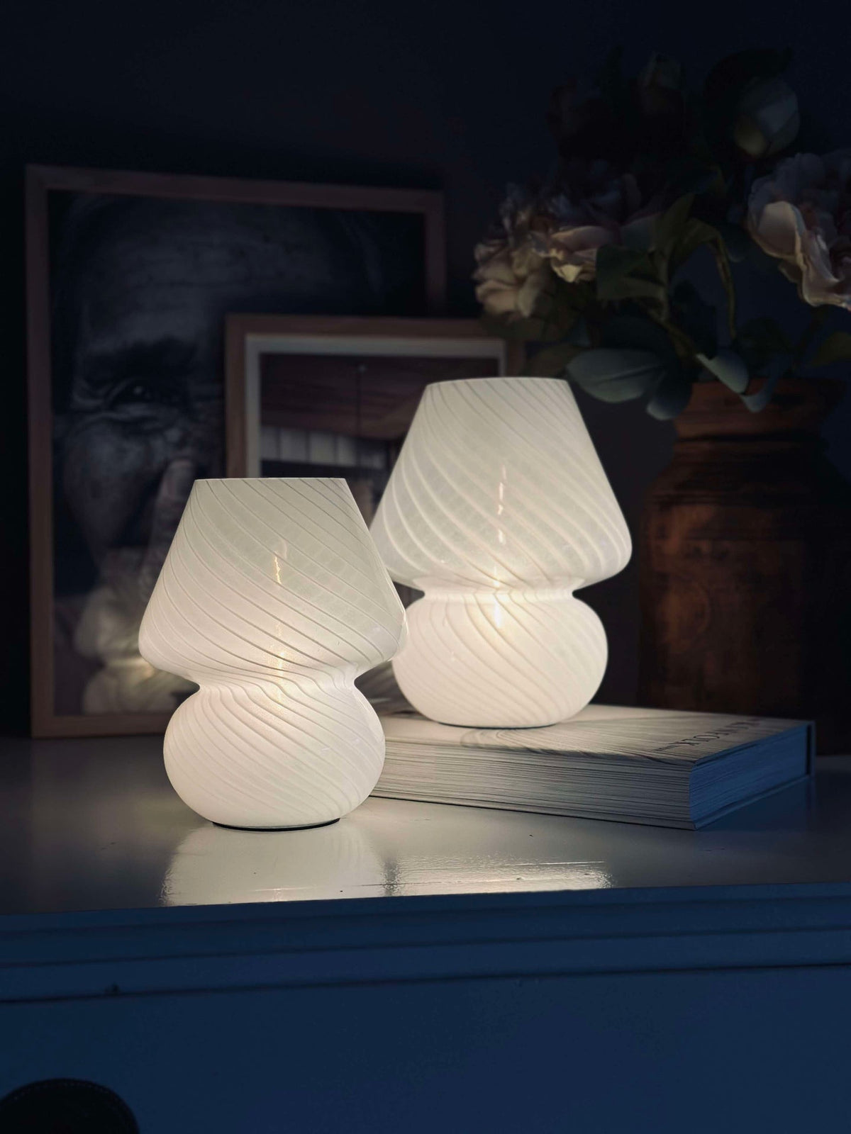 Mushroom Medium – Wit mondgeblazen glas