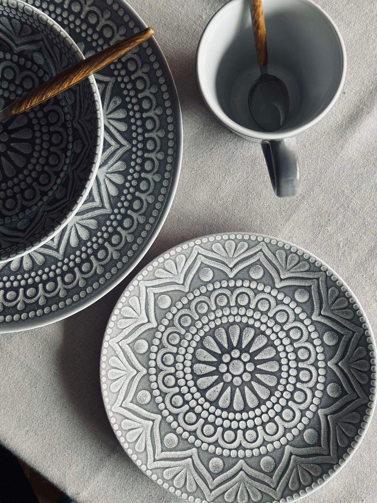 Bord India Stoneware 20cm - Grey