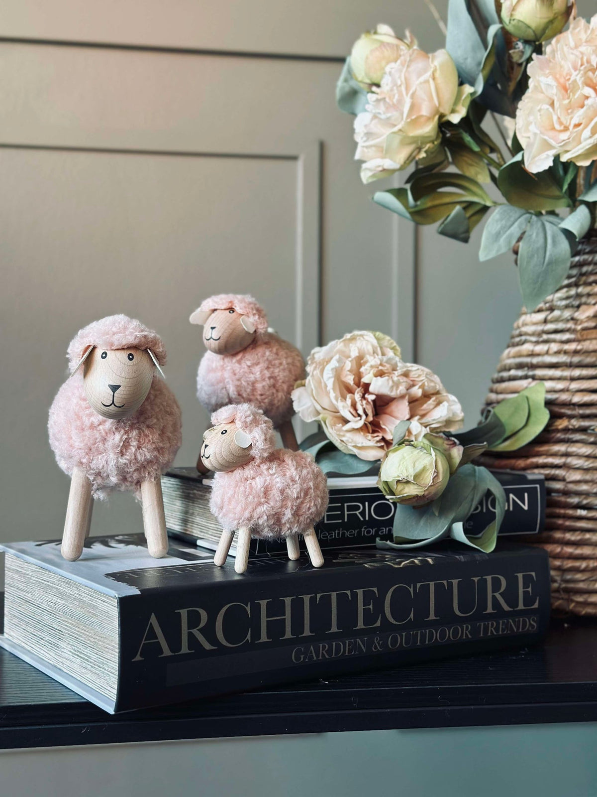 Schaap van hout met vacht - Roze