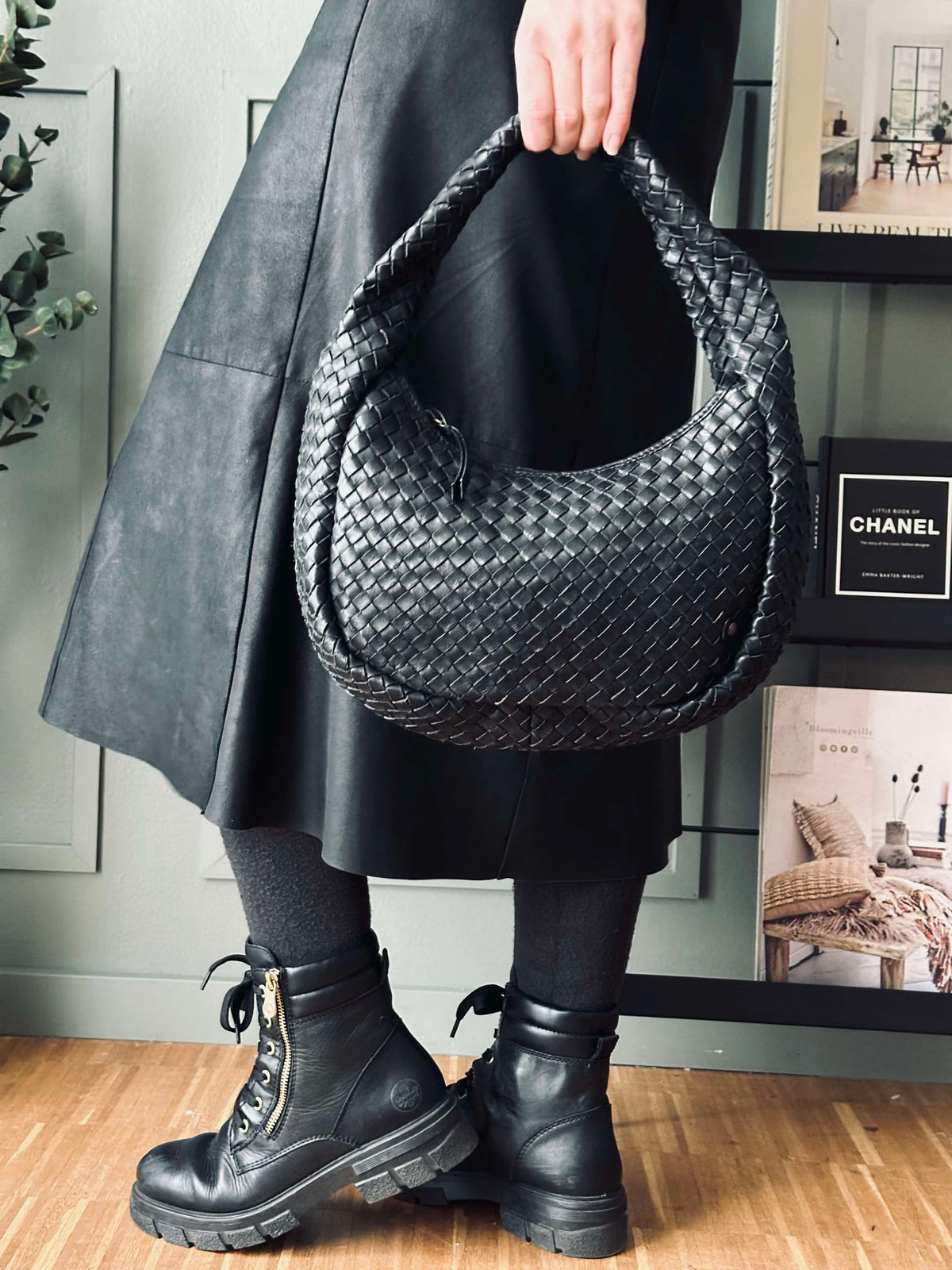 Elegante handgevlochten schoudertas - Black