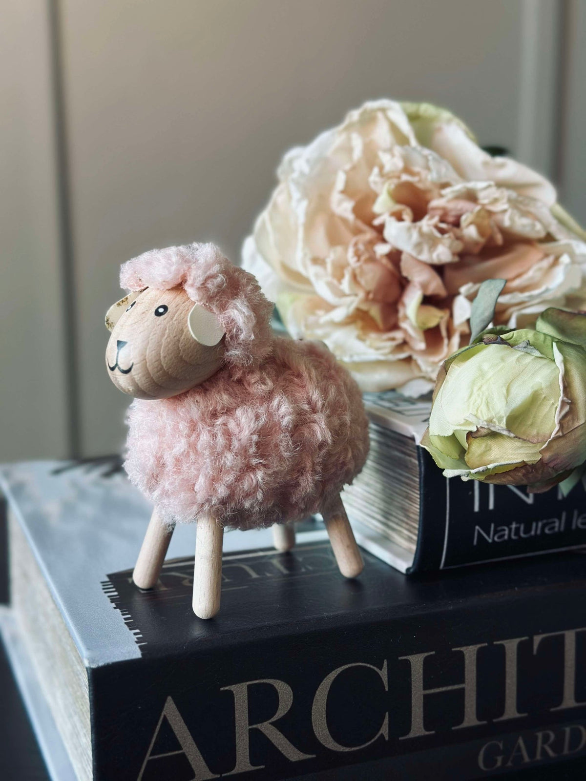 Schaap van hout met vacht - Roze