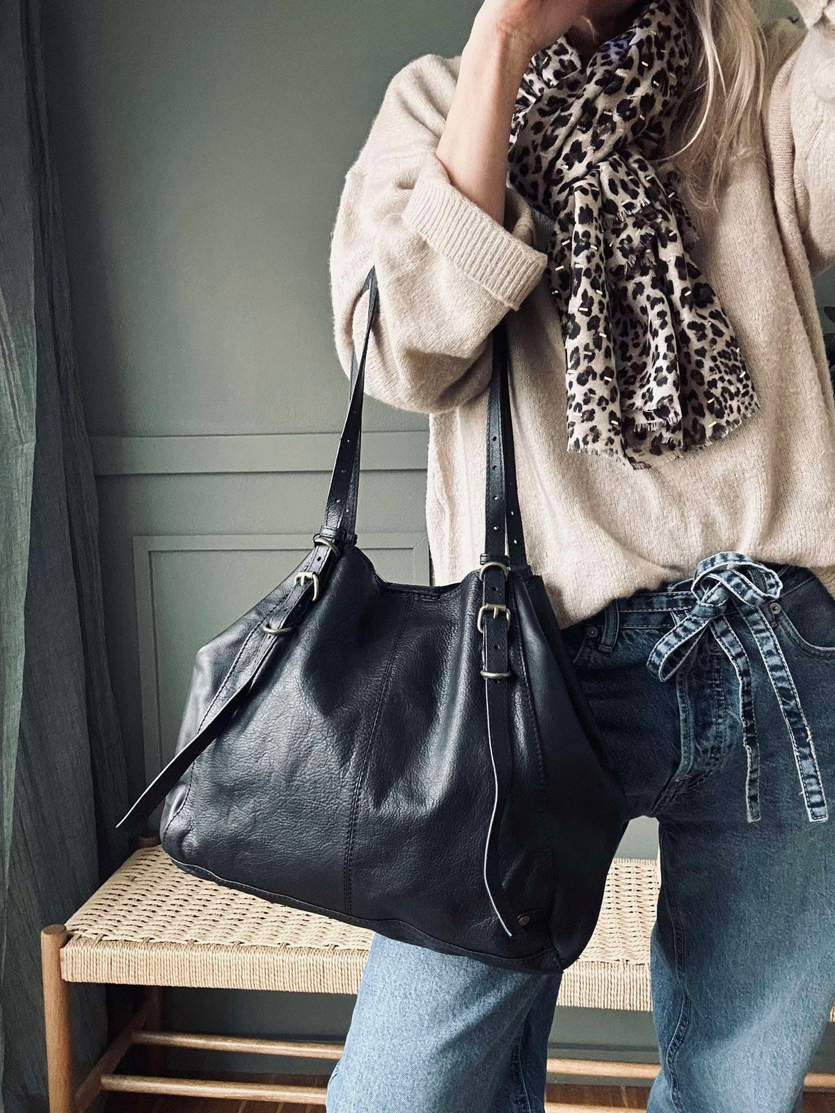 Shopper Ella Black
