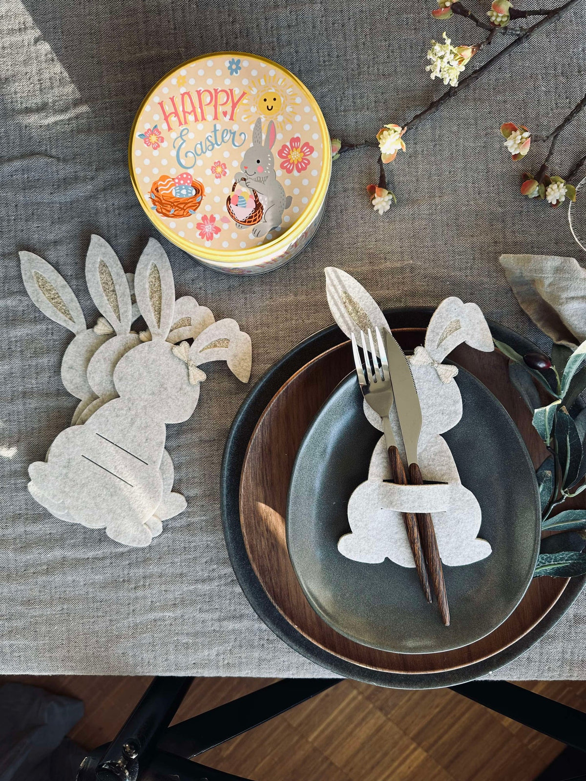 Blikje EASTER