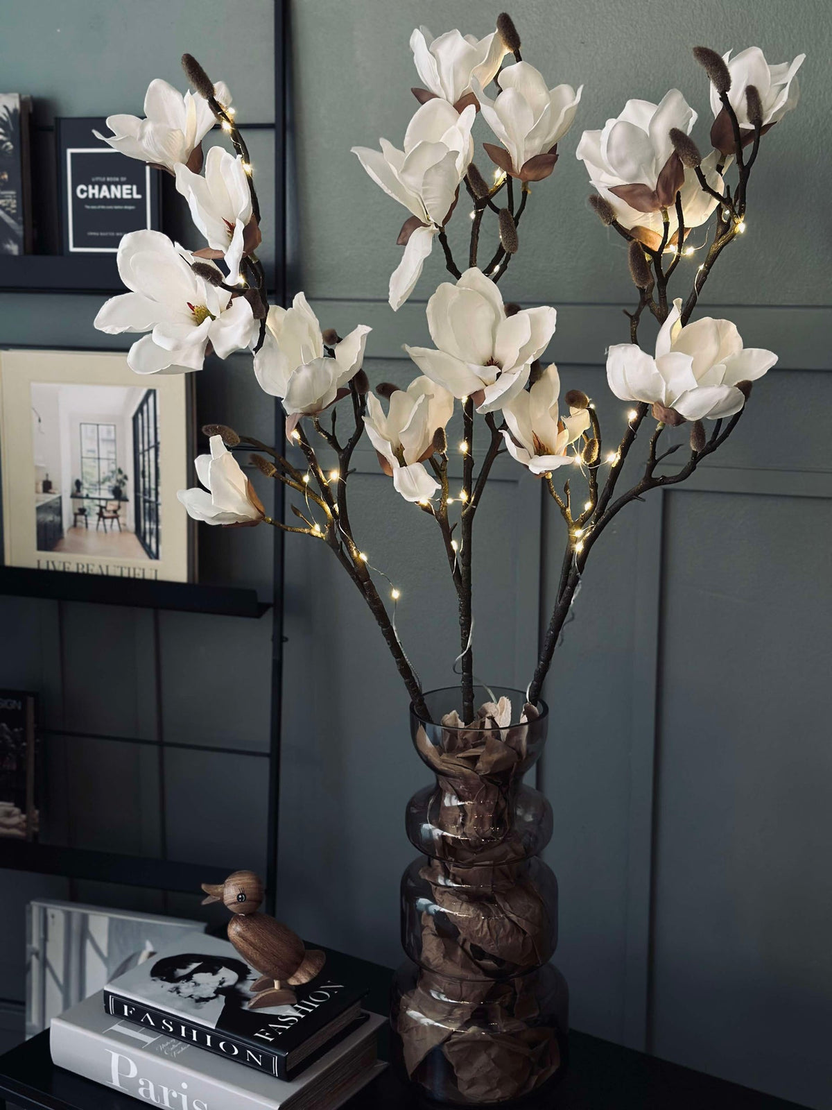 Magnoliatak met licht