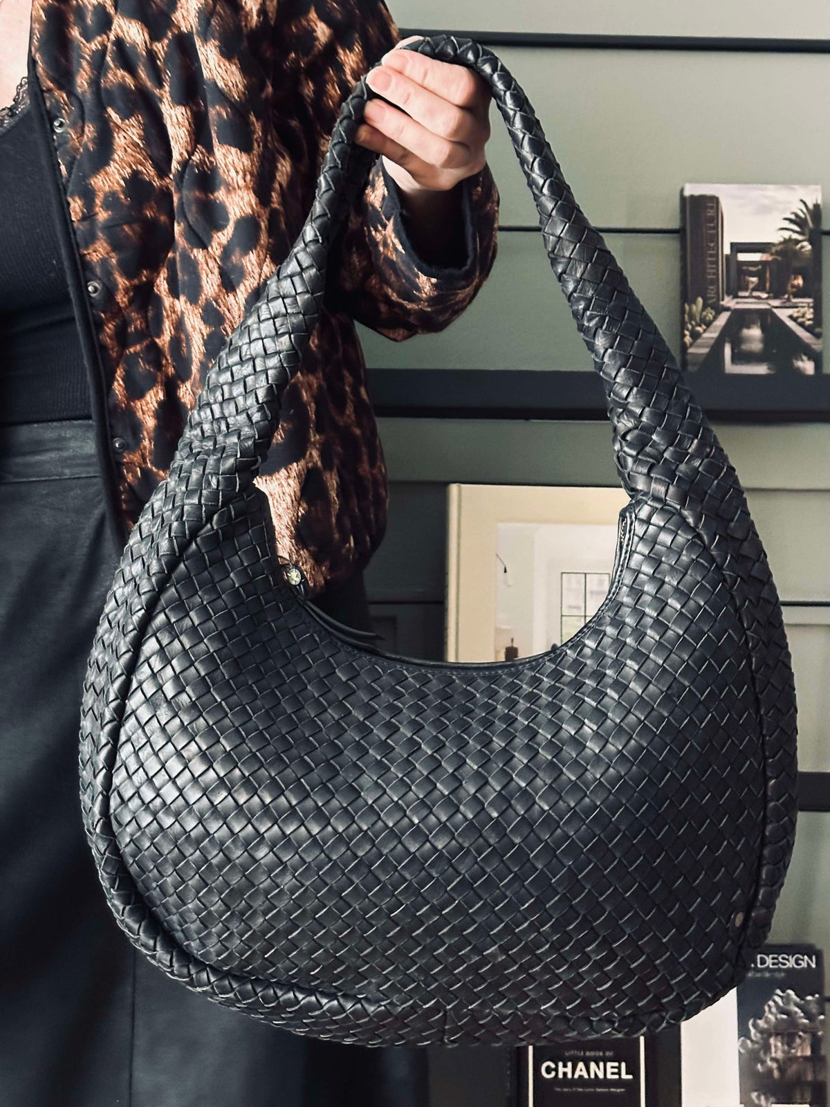 Elegante handgevlochten schoudertas - Black big