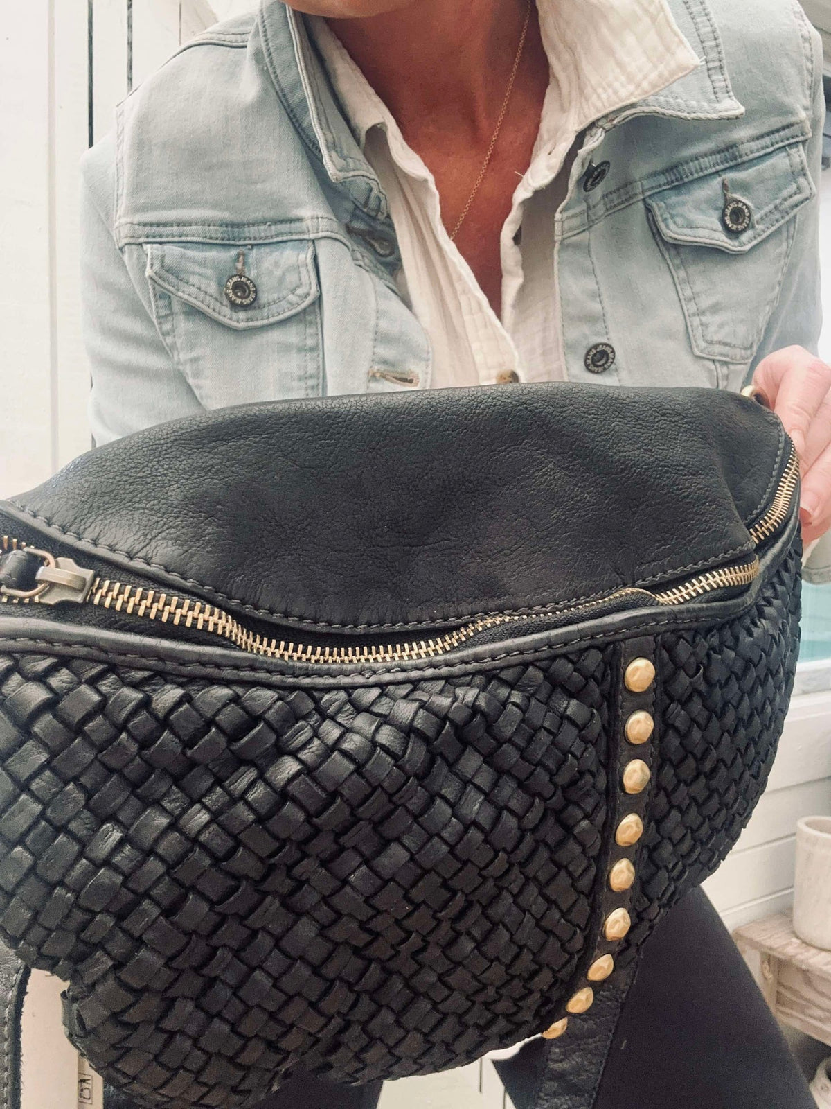 Bumbag JOMA vlecht en studs - Black