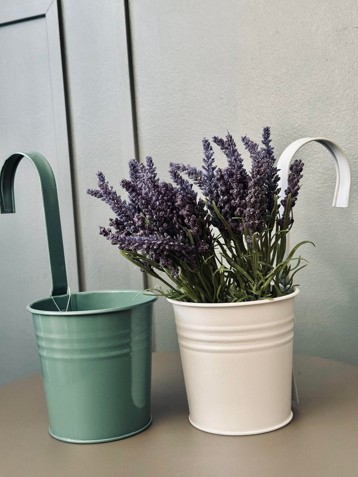 Verdekkende pot met handgreep - Wit