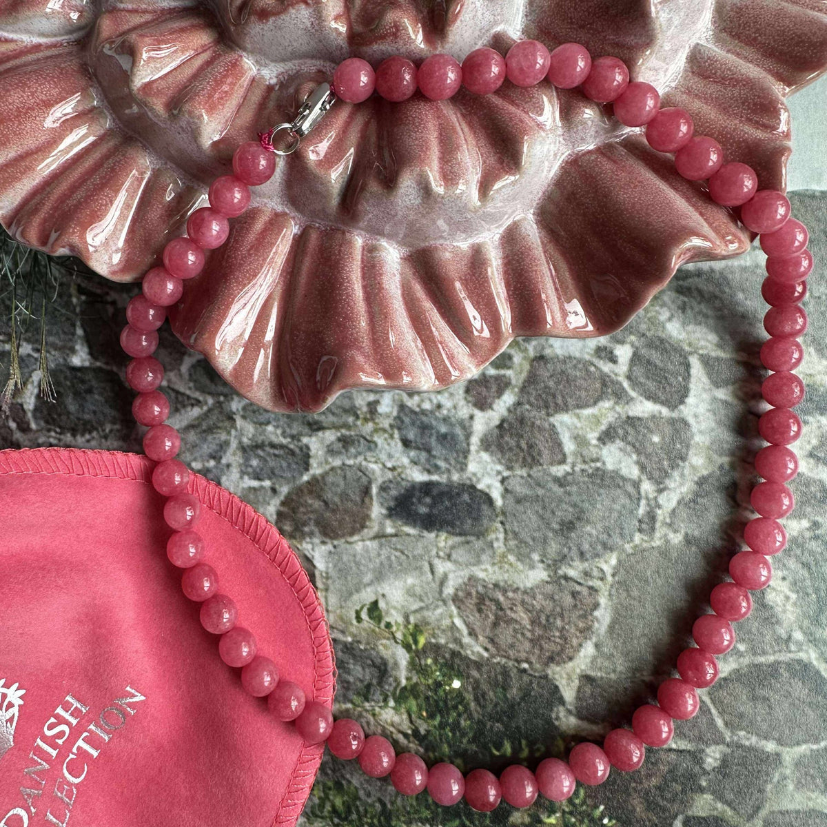 Halsketting Mary Coral