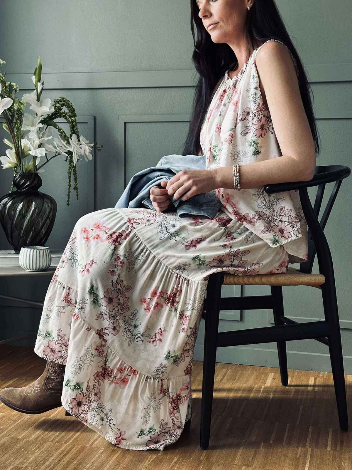 Rok Anika Rose flower