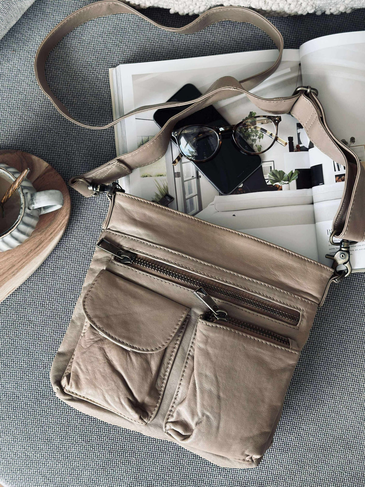 Crossbody LATTE - Ultra zacht