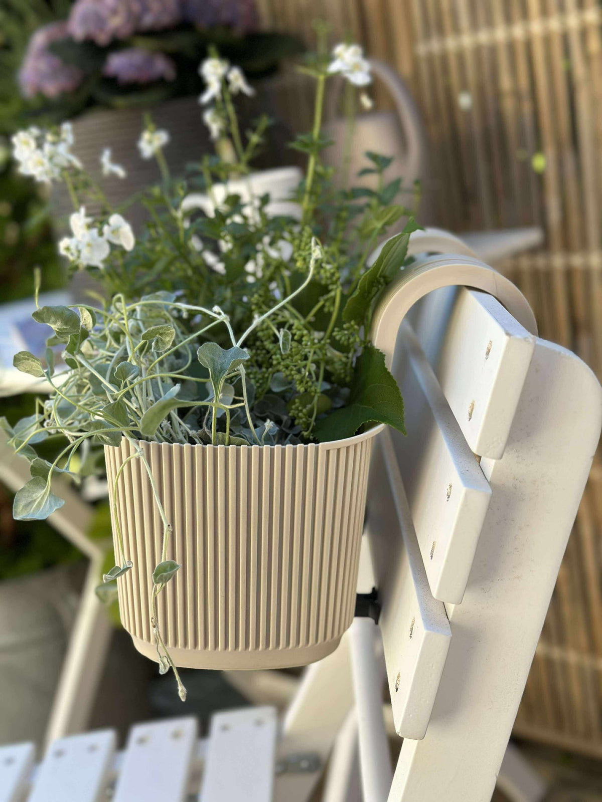 Plantenbak met ophangsysteem – Crème