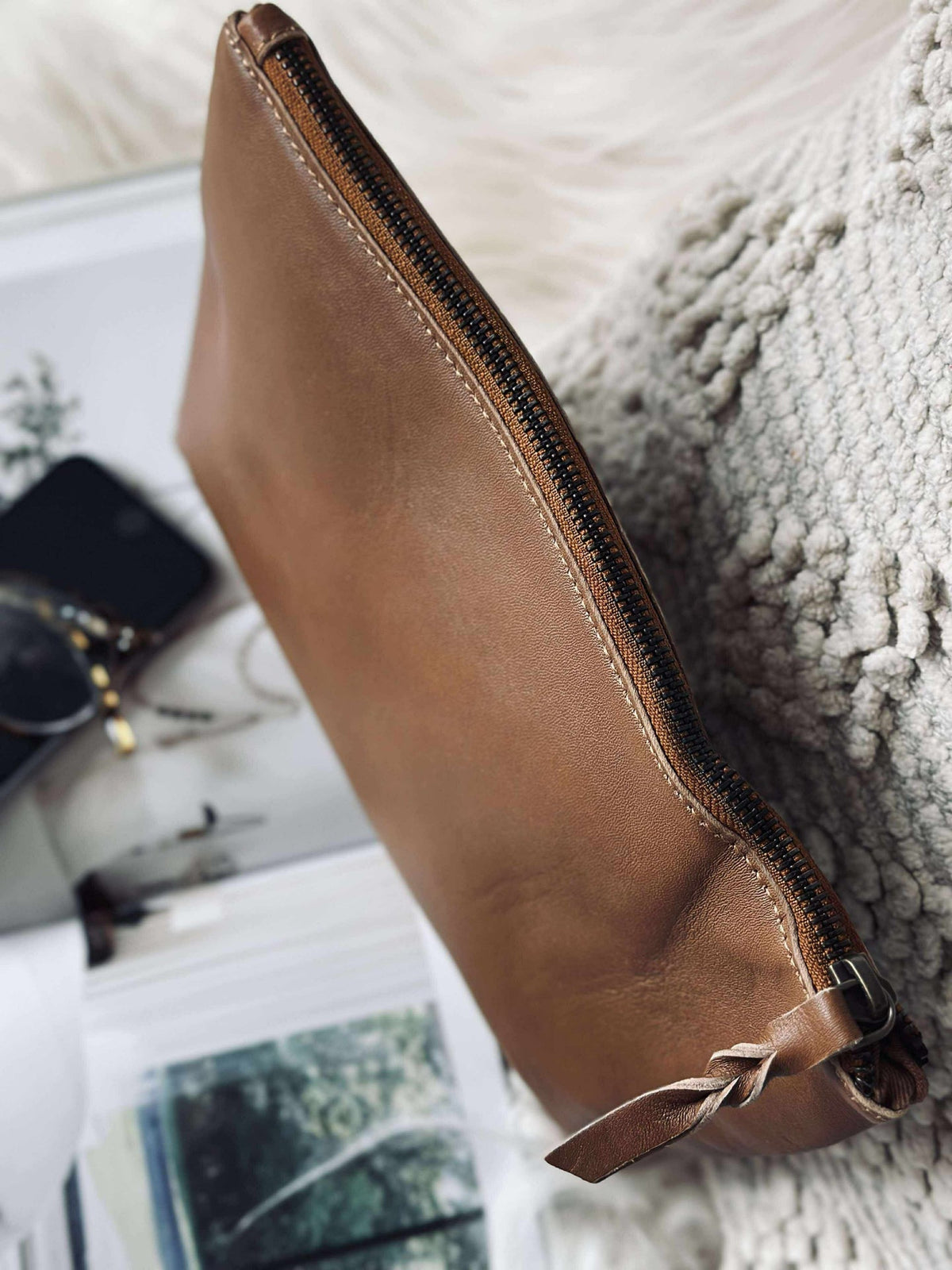 Cosmetictas / Clutch - Cognac leather