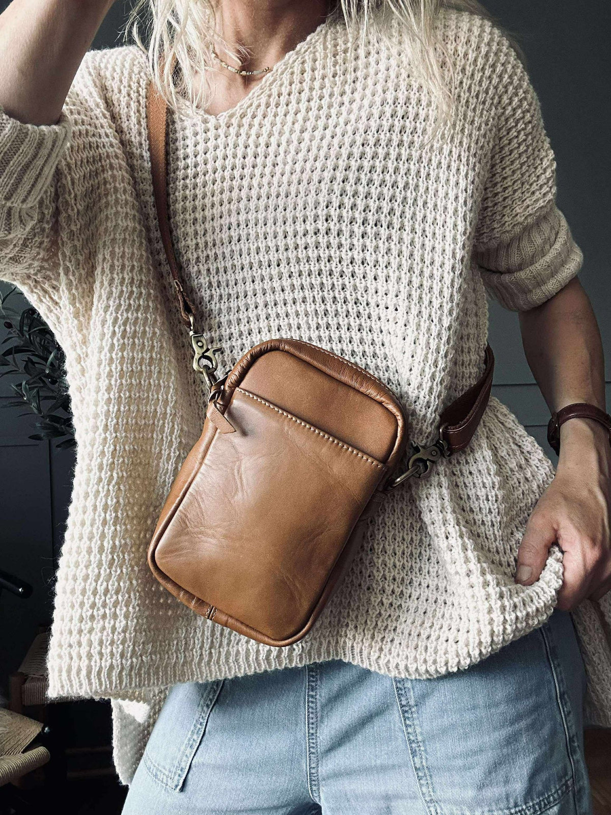 Mobieltasje Emma - Cognac