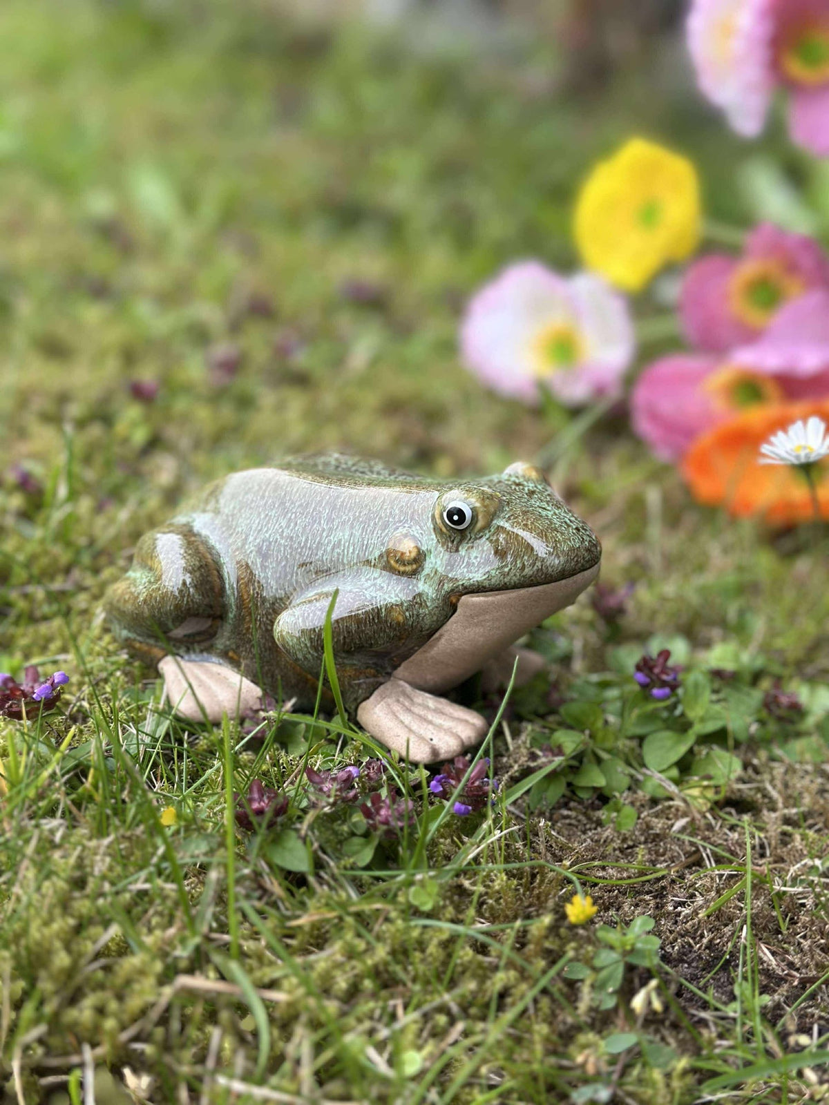 Tuinbeeldje van porselein - MIX