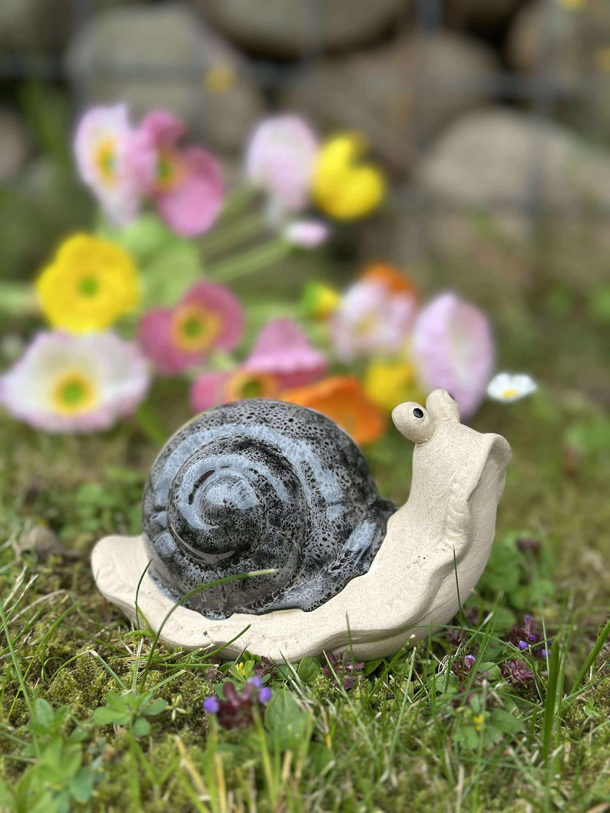 Tuinbeeldje van porselein - MIX