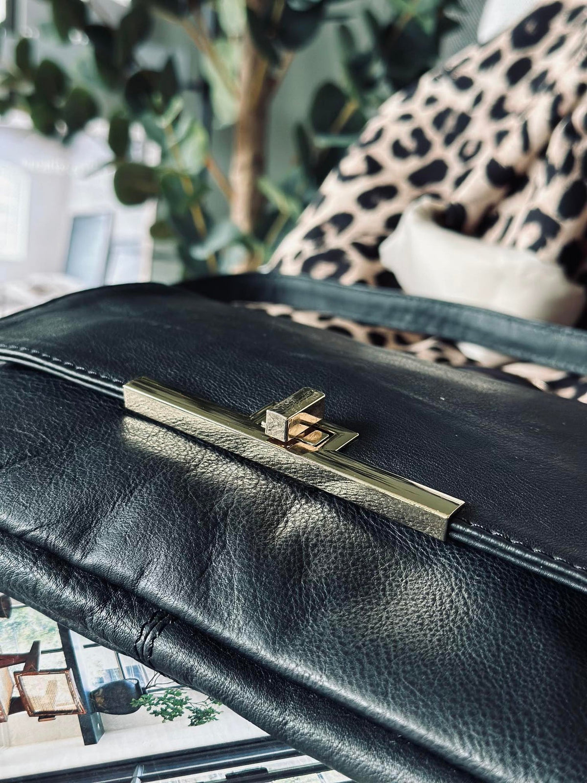 Clutch Elegant black / gold