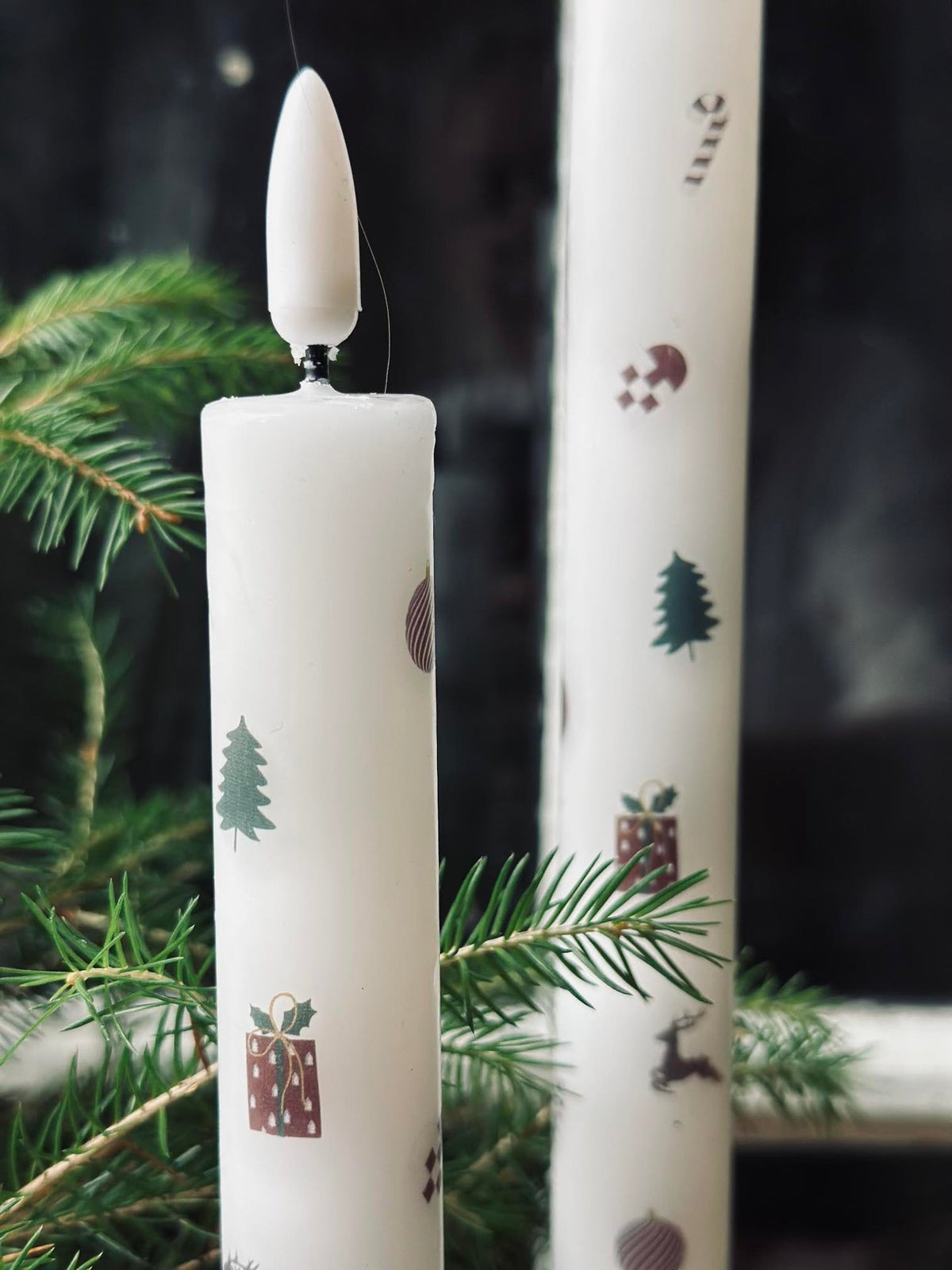 LED Kandelaren 2 stuks - Kerstmotief