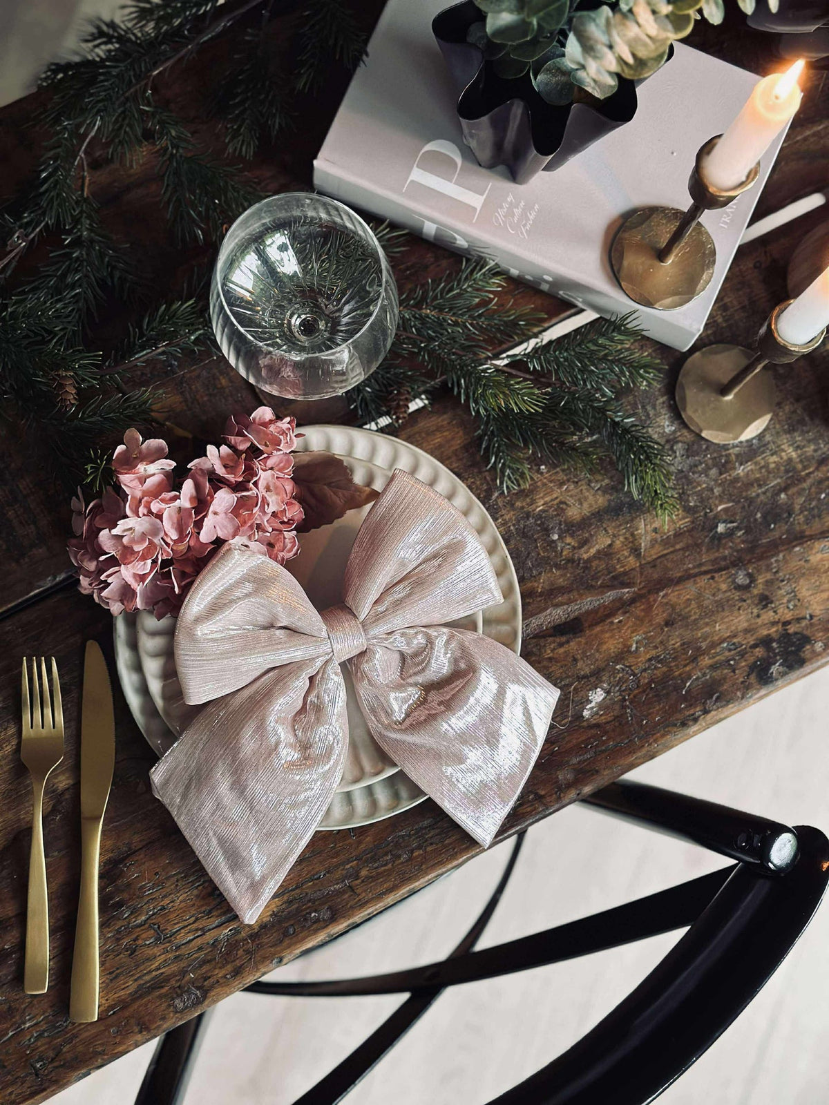 Strik Rose 23 cm