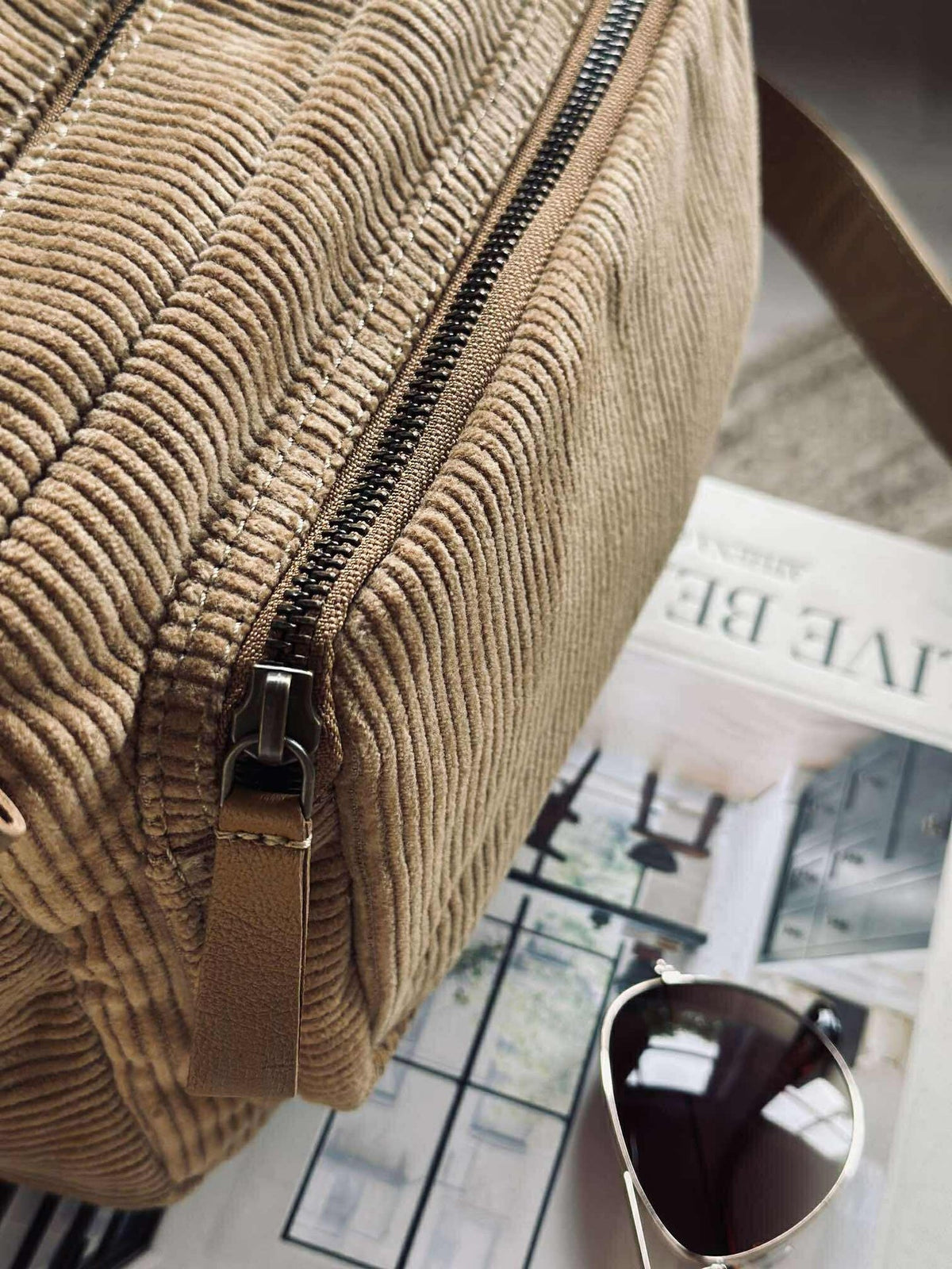 Crossbody Tan fluweel