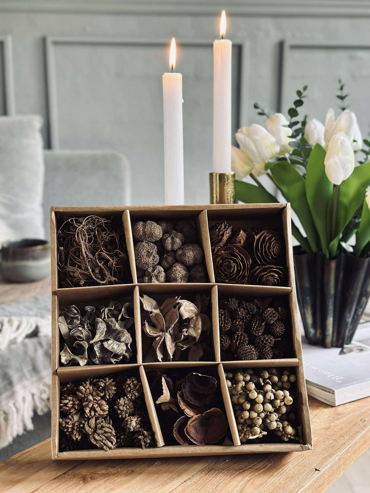 Decoratieve kist met natuurversiering - MIX