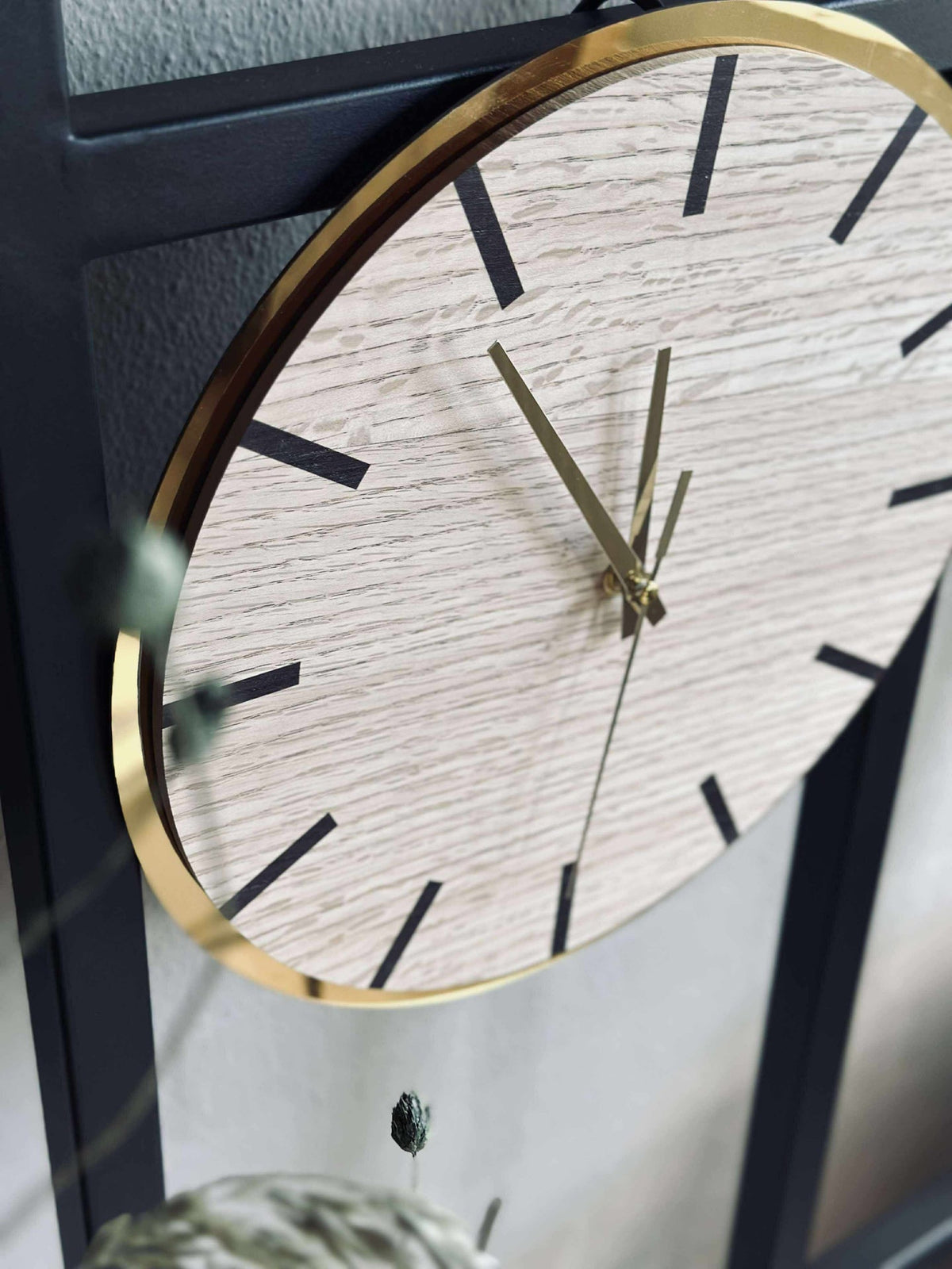 Wandklok in hout - Ø30cm