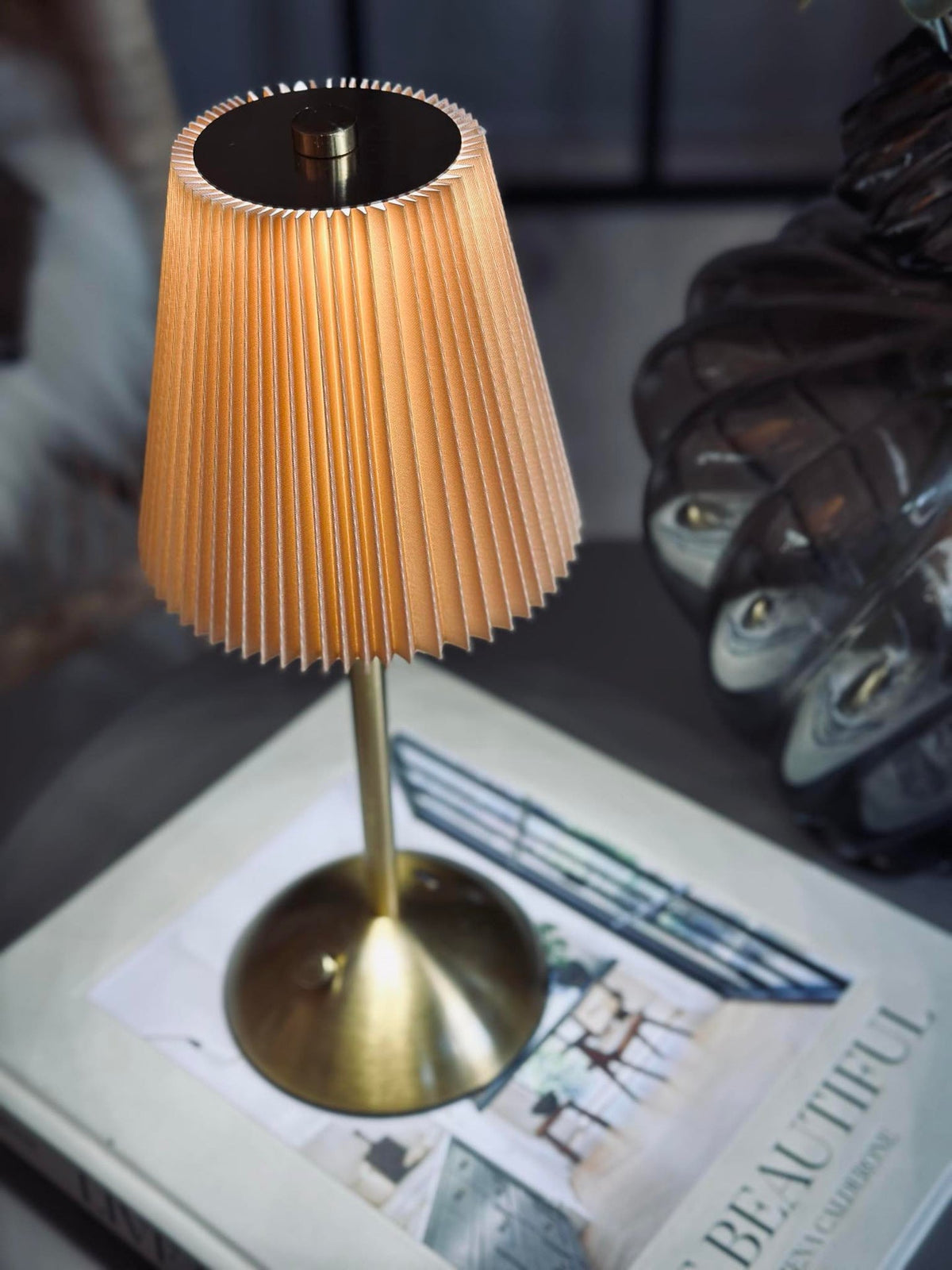 LED tafellamp Plisse´ beige - oplaadbaar