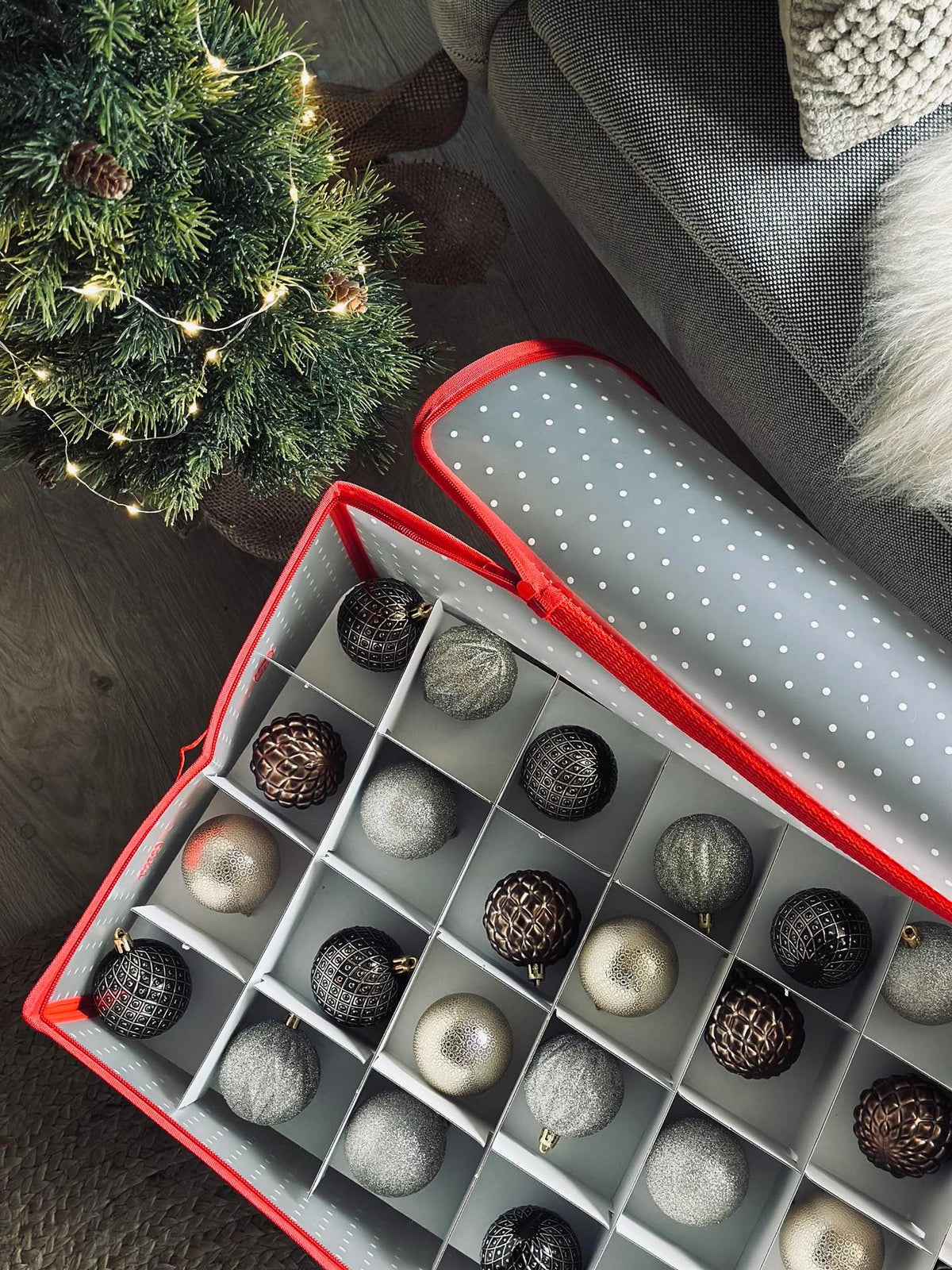 Opbergoplossing voor kerstballen - MAX 112 kerstballen