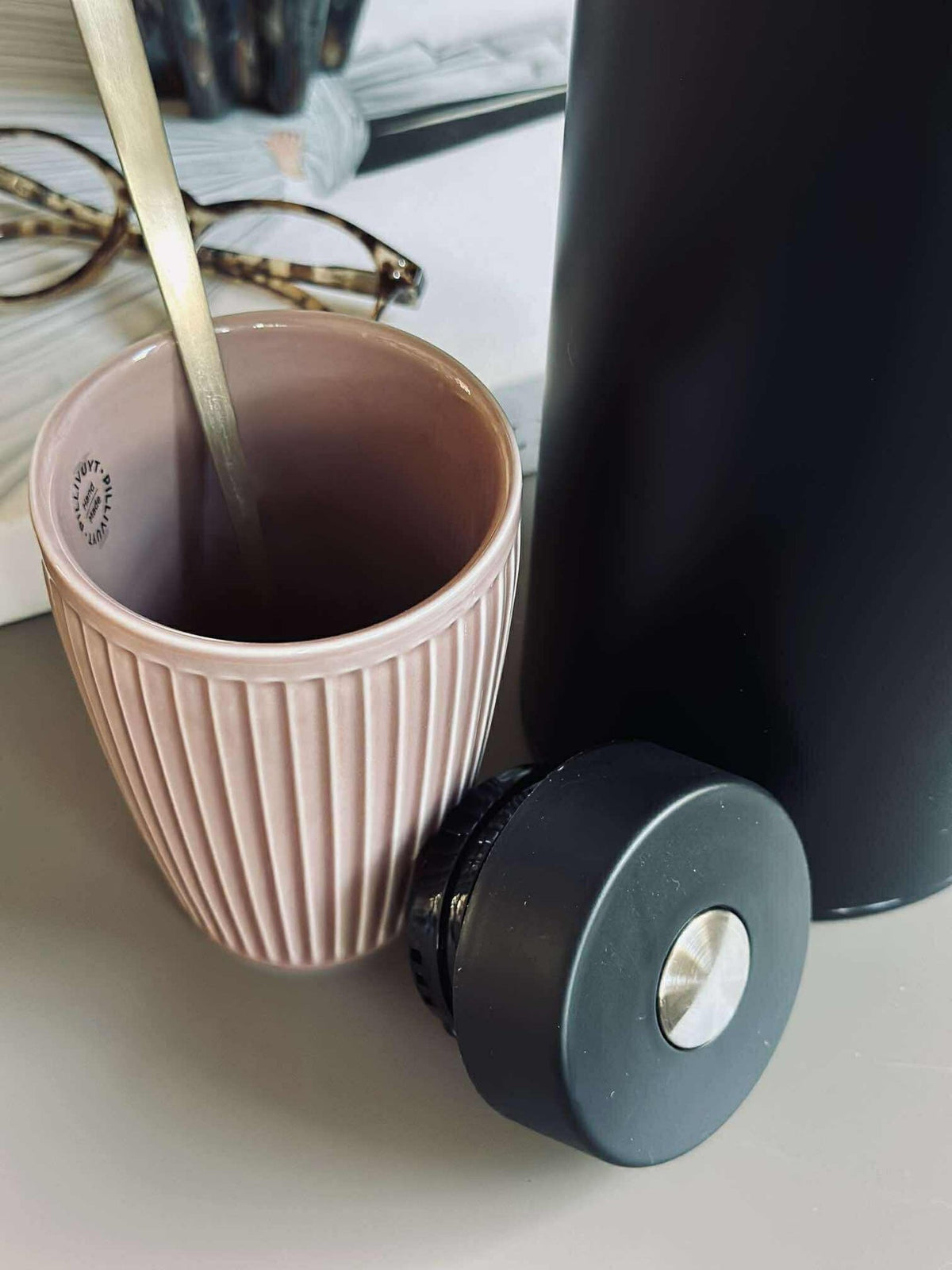 Thermoskan met drukknopfunctie - 1 liter