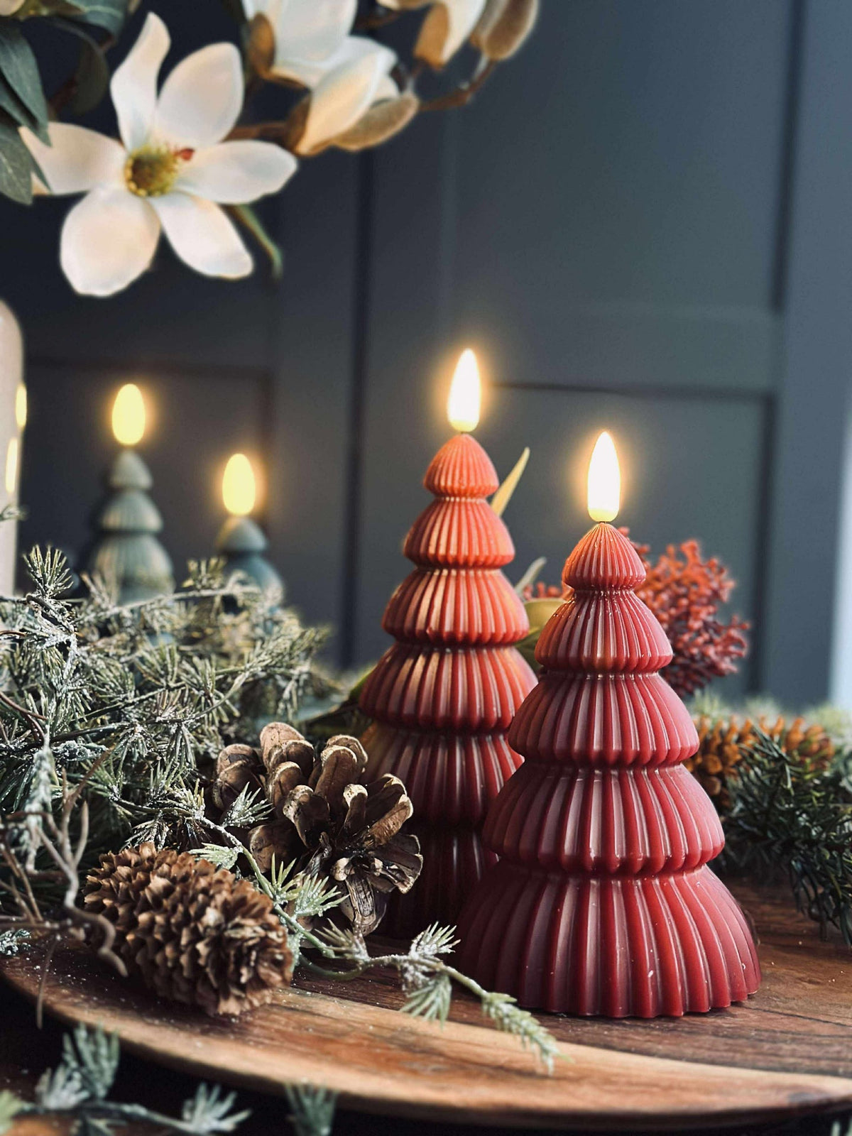 Kerstboom met led licht - Set van 2 stuks. Rood