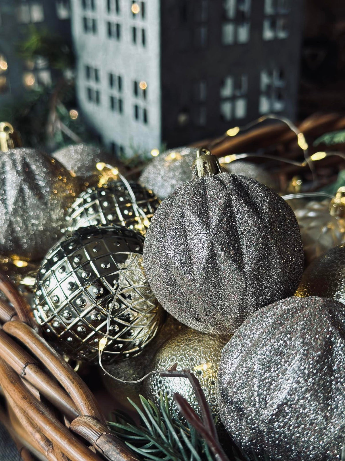 Kerstballen mix box 35 stuks