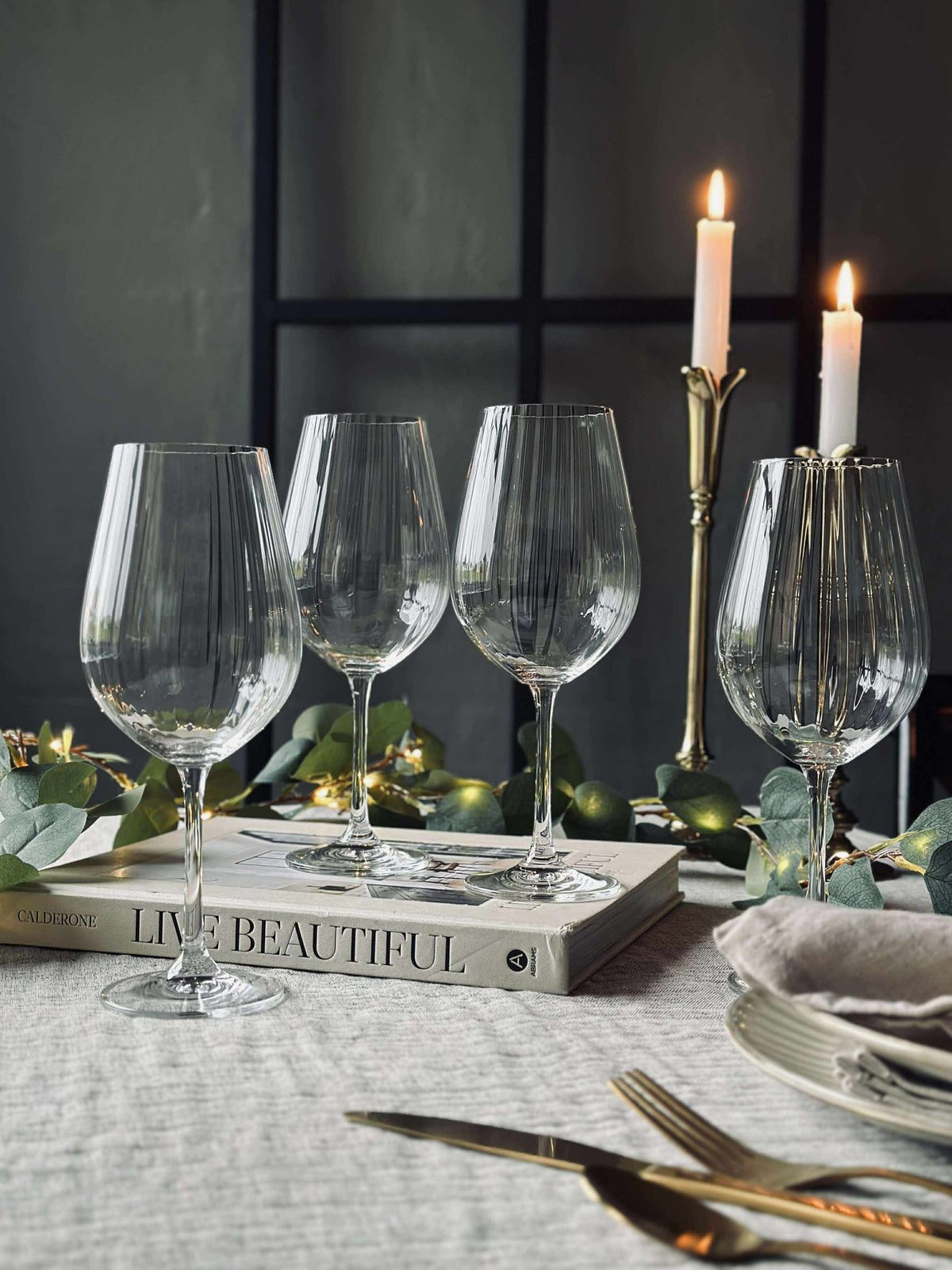 Wijnglazen witte wijn  CRYSTAL - Set van 4 stuks