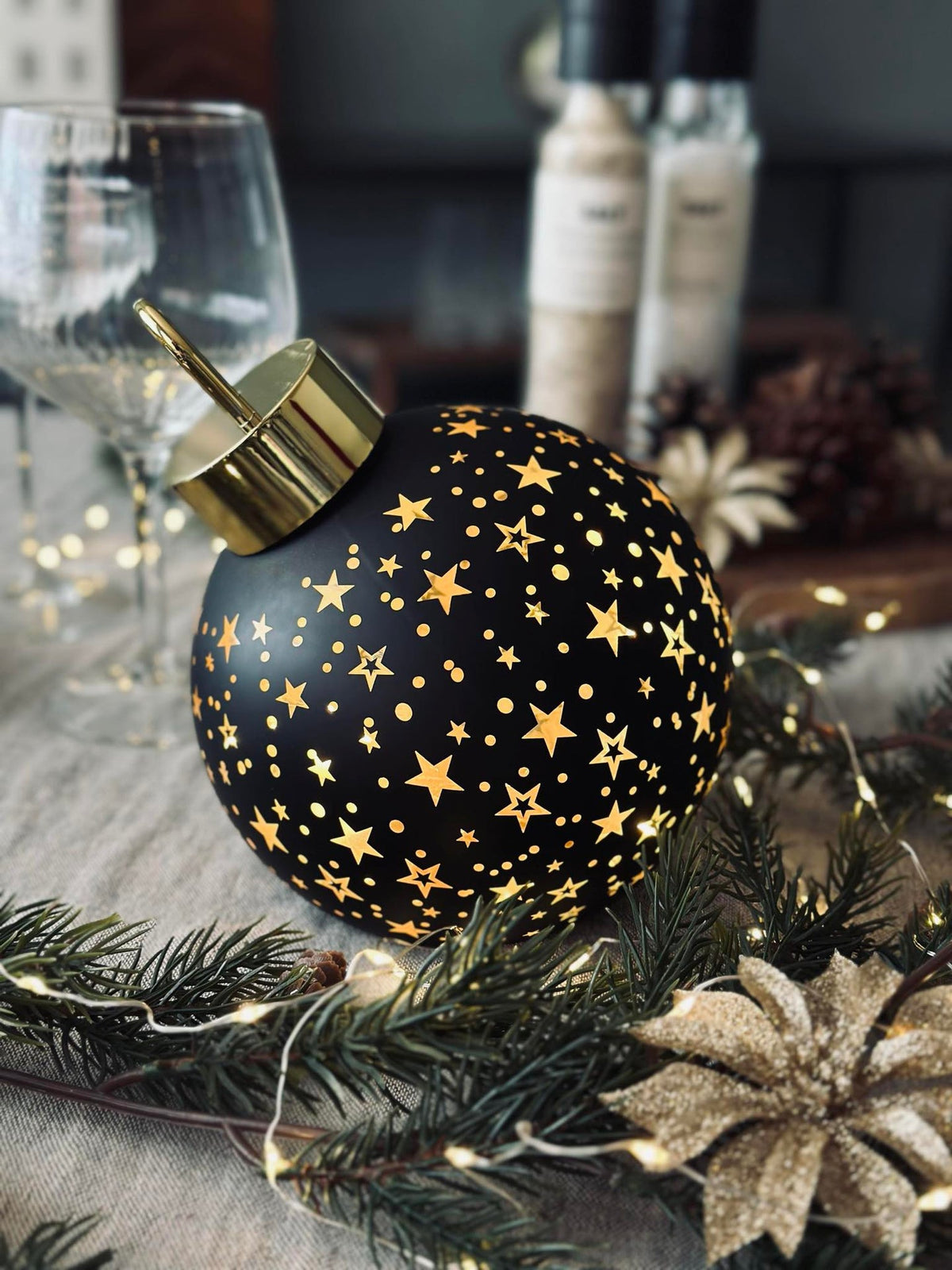 Kerstbal met led licht - Black