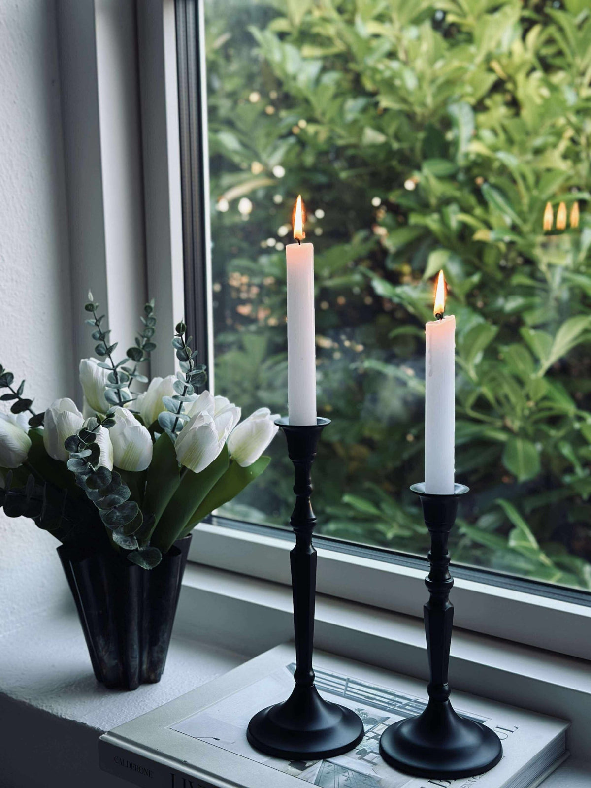 Kaarsenhouder hoekig aluminium zwart