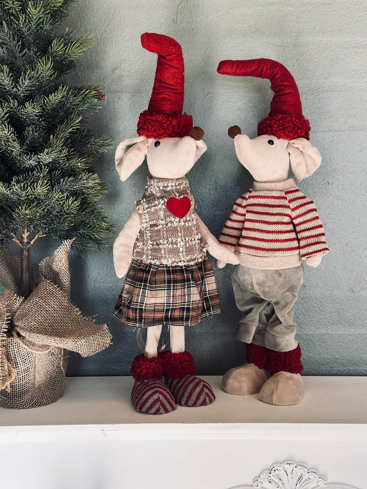 Kerstmuis - staande jongen