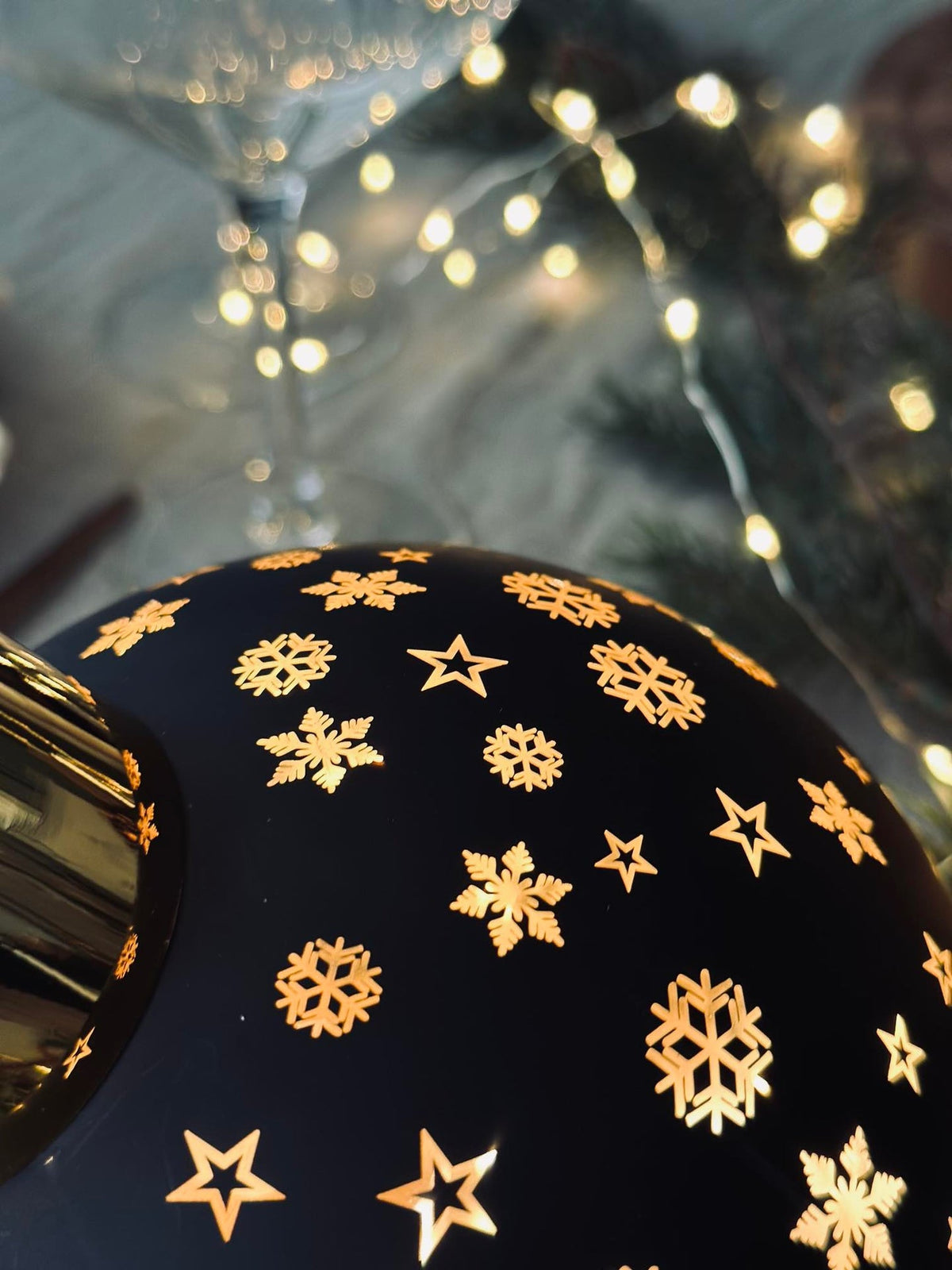 Kerstbal met led licht - Black