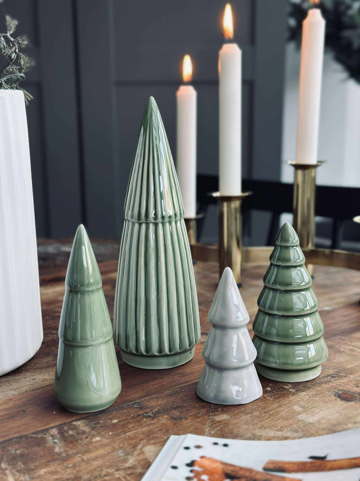 Kerstboompjes keramiek 4 st