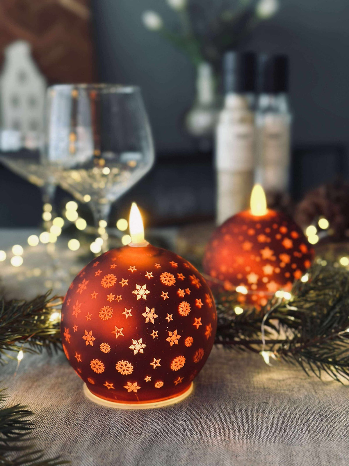 Kerstkaars rood XMAS 10 cm.